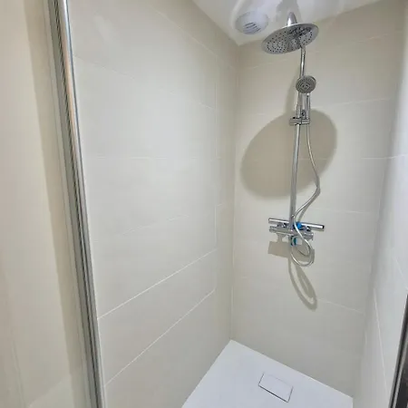 Maison Contemporaine 6p - Proche Puy Du Fou בית הארחה 3*